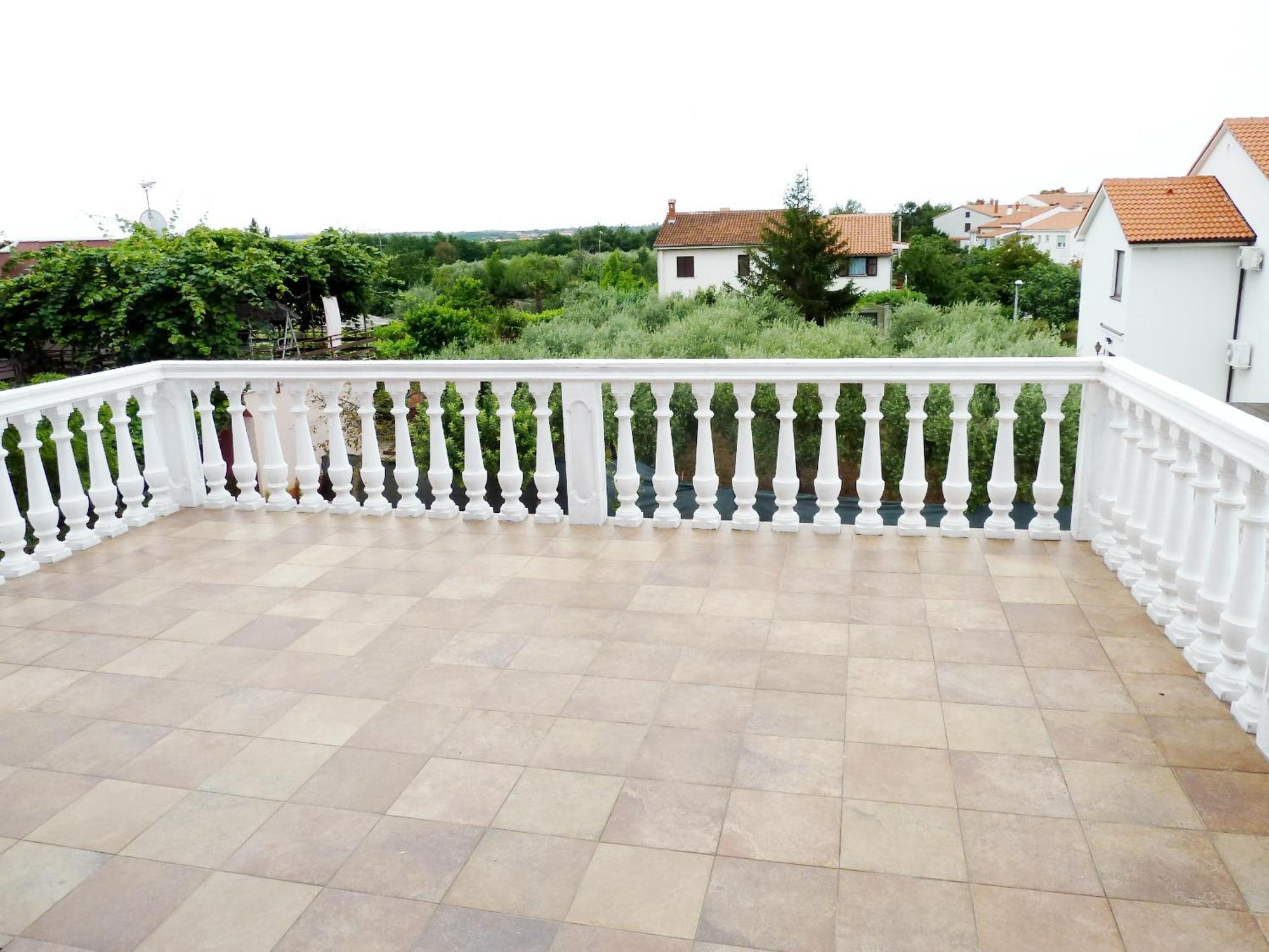 Excellente Belvedere * Pula